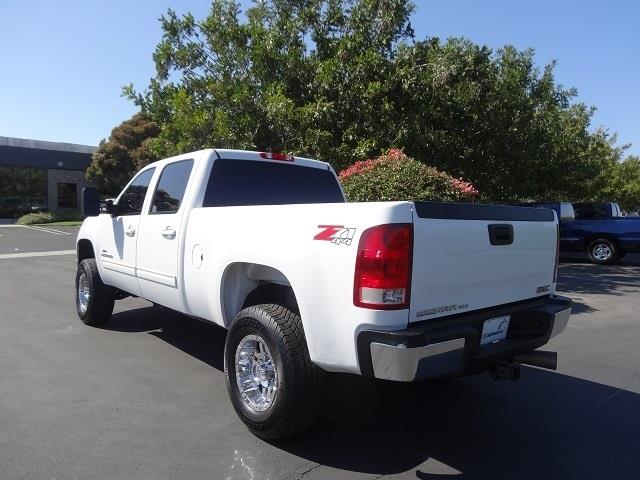 2008 GMC Sierra 2500 SLT Package 4x4