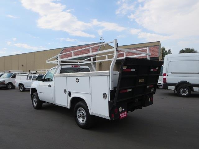 2008 GMC Sierra 2500 LE - 8 Passenger