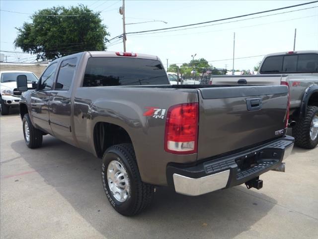 2008 GMC Sierra 2500 All Wheel Drive - Loaded