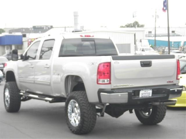 2009 GMC Sierra 2500 SLT