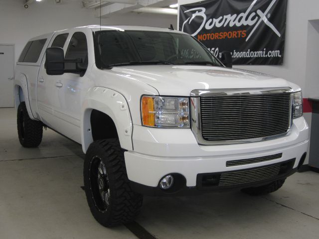 2009 GMC Sierra 2500 4dr Sdn 2.7T Quattro Auto
