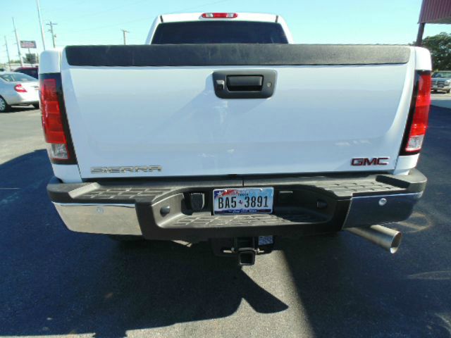 2011 GMC Sierra 2500 SLE Sierra 2WD