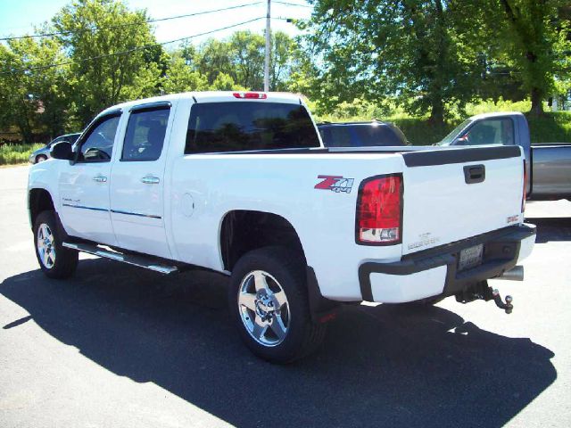 2013 GMC Sierra 2500 Sr5...4-wheel Drive
