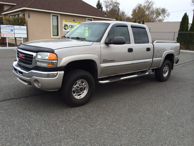 2004 GMC Sierra 2500HD Lsall Wheeldrive