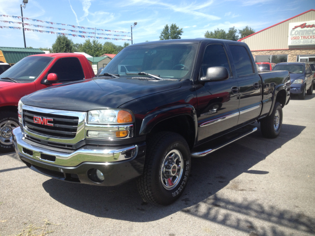 2004 GMC Sierra 2500HD Lsall Wheeldrive