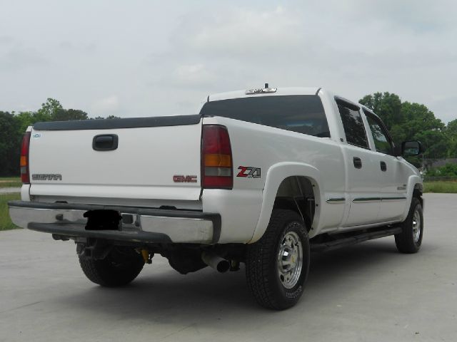 2005 GMC Sierra 2500HD Lariat XL