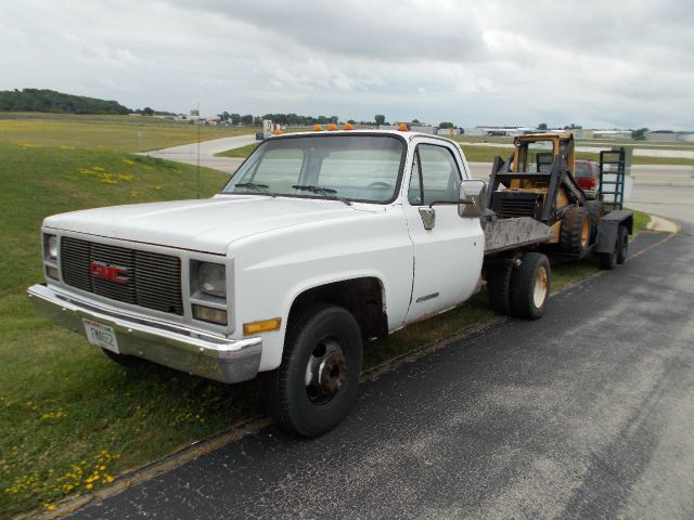 1989 GMC Sierra 3500 ES 2.4L AUTO
