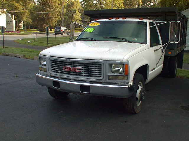 1997 GMC Sierra 3500 Lariat 4D Crew Cab Truck