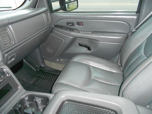 2004 GMC Sierra 3500 SE 4WD