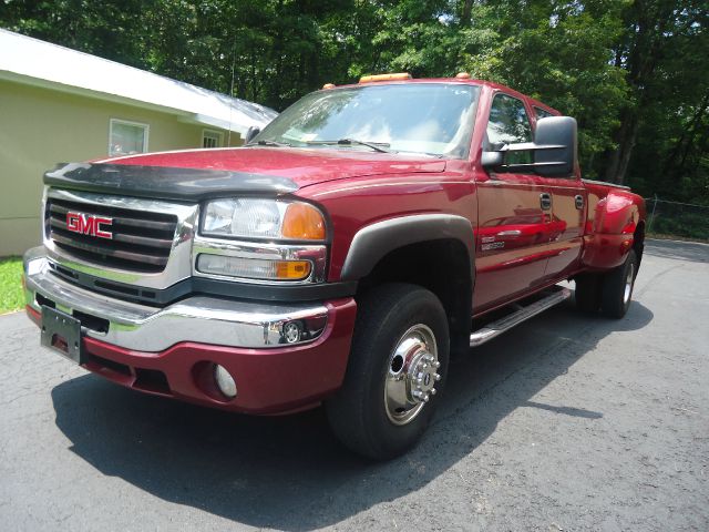 2006 GMC Sierra 3500 Aeroxwd