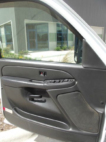 2007 GMC Sierra 3500 Base 3500 2 WD