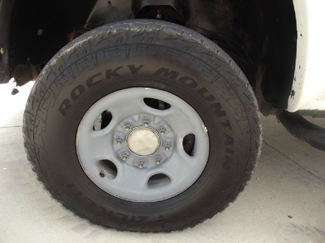 2007 GMC Sierra 3500 Base 3500 2 WD