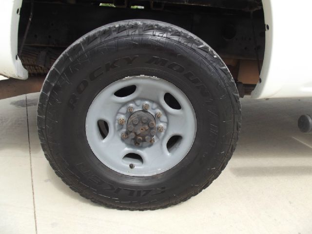 2007 GMC Sierra 3500 Base 3500 2 WD