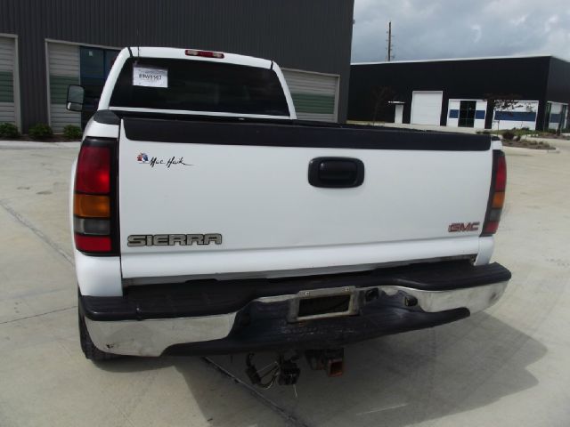 2007 GMC Sierra 3500 Base 3500 2 WD