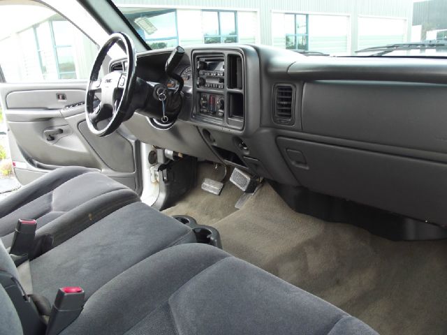 2007 GMC Sierra 3500 Base 3500 2 WD