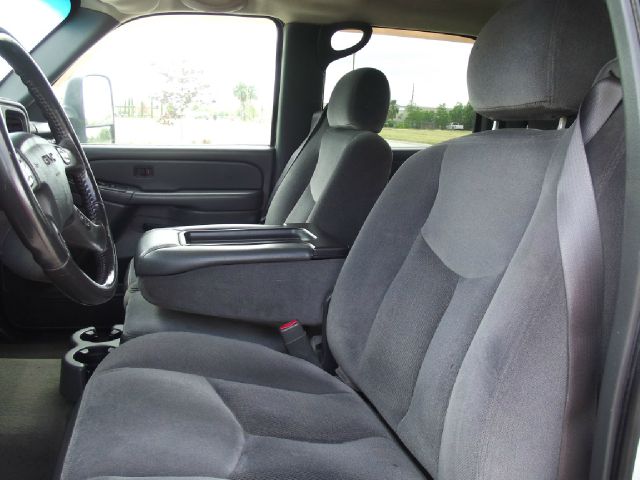 2007 GMC Sierra 3500 Base 3500 2 WD