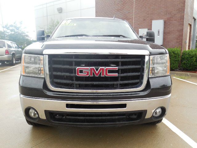 2008 GMC Sierra 3500 SLE Sierra 2WD