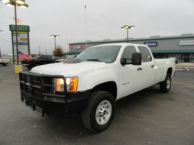 2011 GMC Sierra 3500 4dr Man Dx-vp
