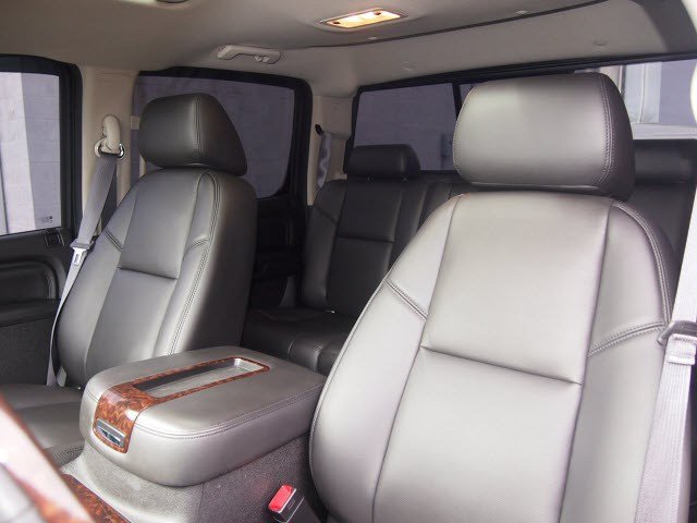 2013 GMC Sierra 3500 EX Sedan 4D