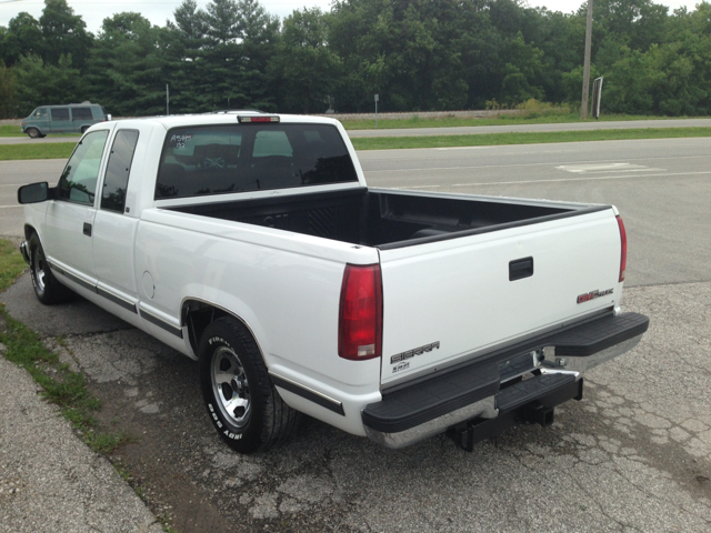 1997 GMC Sierra C-K 1500 2500 LS 4WD
