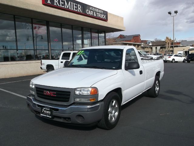 2007 GMC Sierra Classic Z71 /4x4