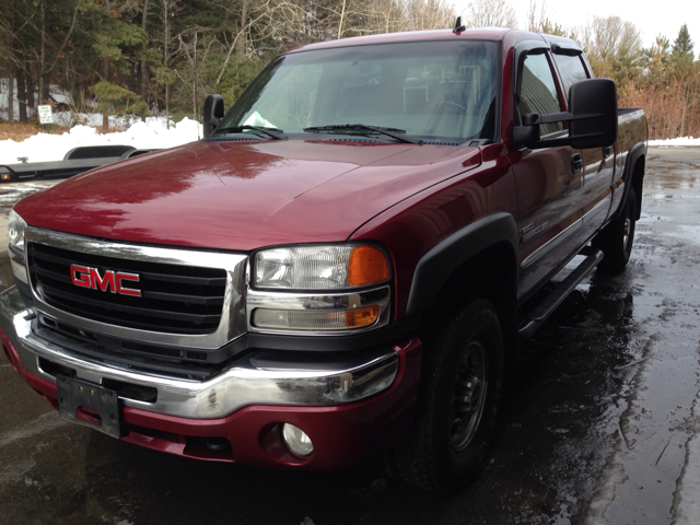 2007 GMC Sierra Classic 2500HD Base 3500 2 WD