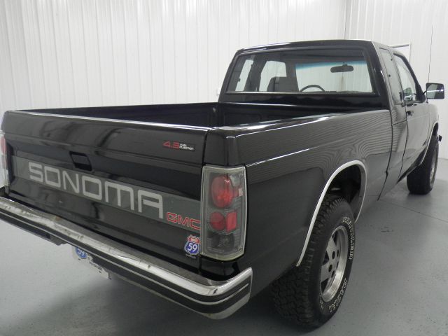 1991 GMC Sonoma SE 2.0T Quattro 6-speed