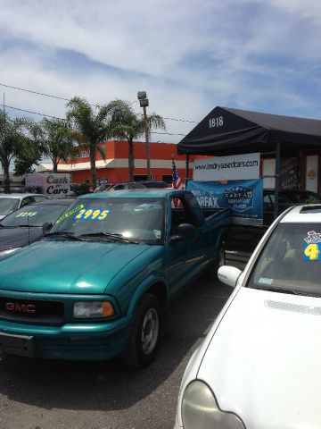 1994 GMC Sonoma 160.5 WB DRW SLT