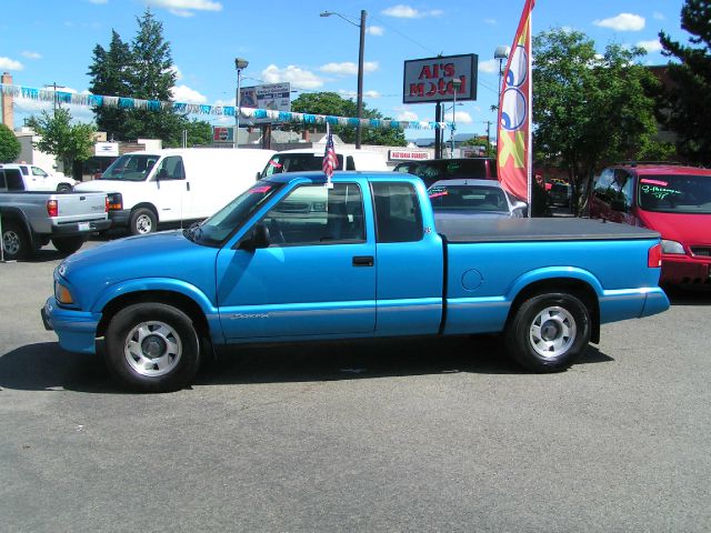 1995 GMC Sonoma 160.5 WB DRW SLT