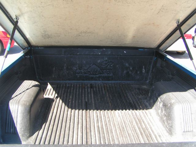 1995 GMC Sonoma 160.5 WB DRW SLT