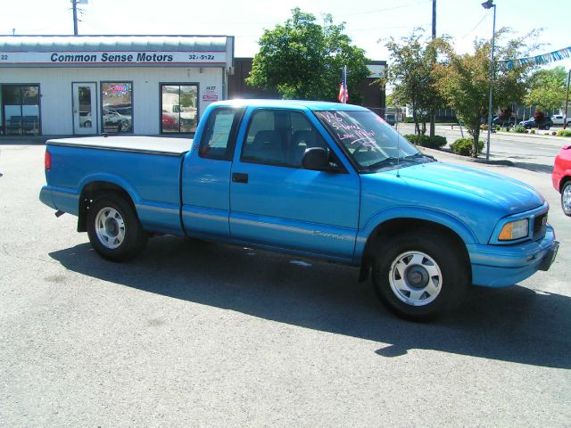 1995 GMC Sonoma 160.5 WB DRW SLT