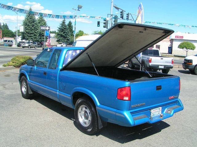 1995 GMC Sonoma 160.5 WB DRW SLT