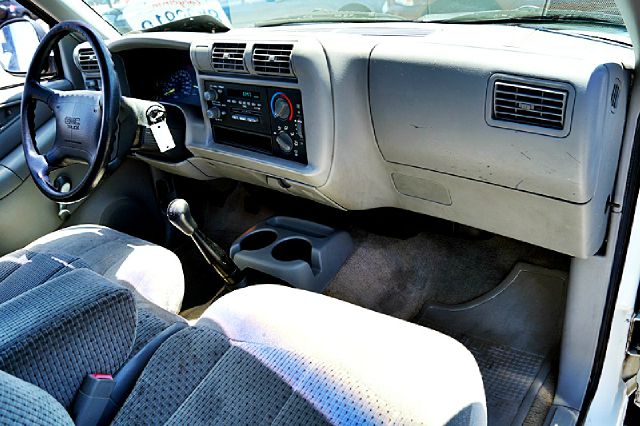 1997 GMC Sonoma SCAB XLT 4WD LONG BOX