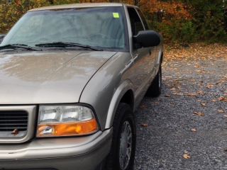 1999 GMC Sonoma Standard 4X4 Hardtop
