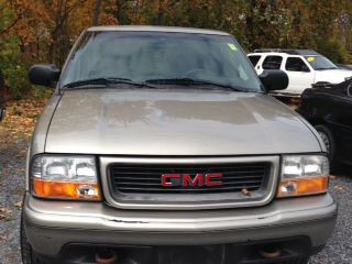 1999 GMC Sonoma Standard 4X4 Hardtop
