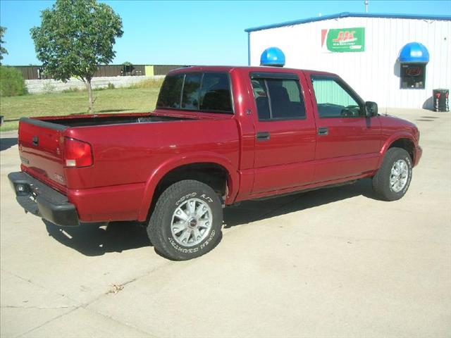 2002 GMC Sonoma 4dr Sdn 3.7L FWD Sedan