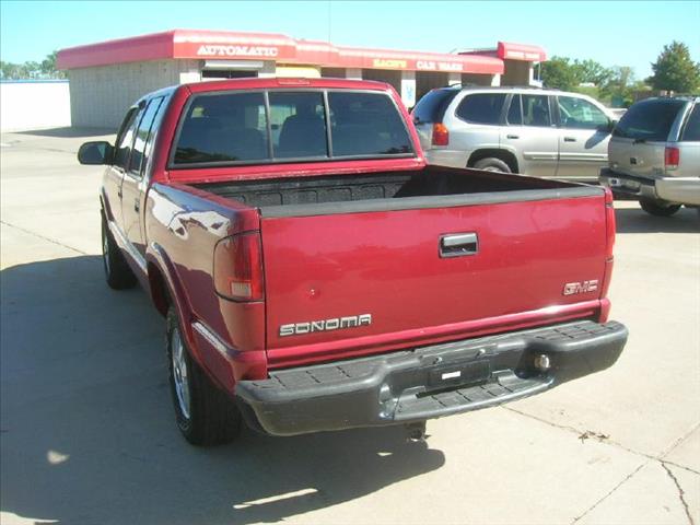 2002 GMC Sonoma 4dr Sdn 3.7L FWD Sedan