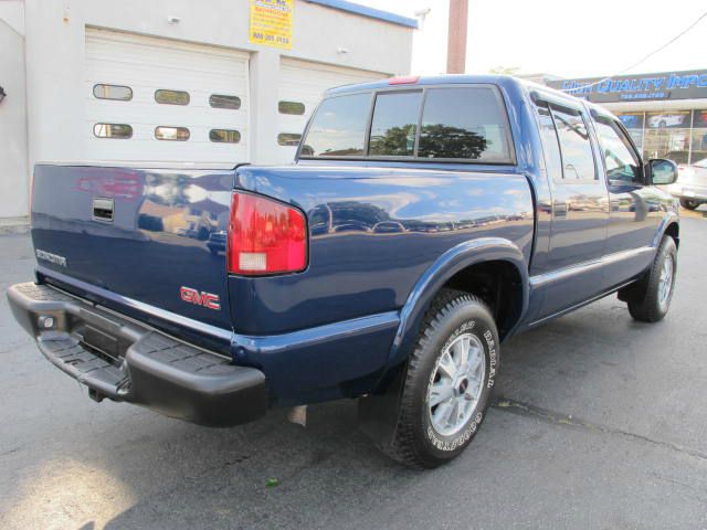 2002 GMC Sonoma 4dr Sdn LS 3.0L Auto
