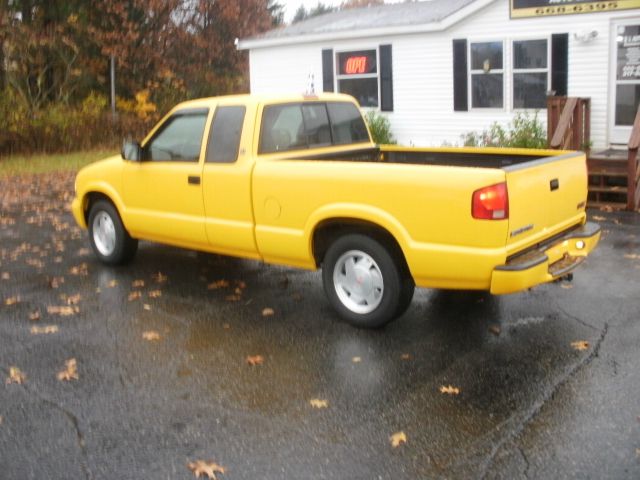 2003 GMC Sonoma 6 Speed Quattro