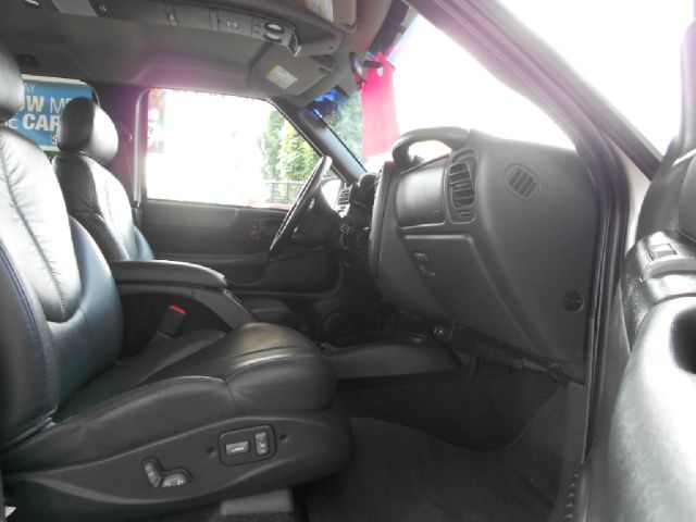 2003 GMC Sonoma 4dr Sdn LS 3.0L Auto