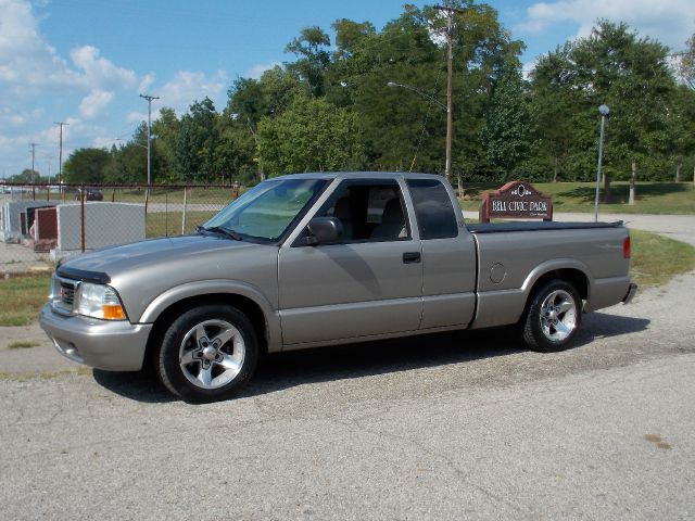 2003 GMC Sonoma 6 Speed Quattro