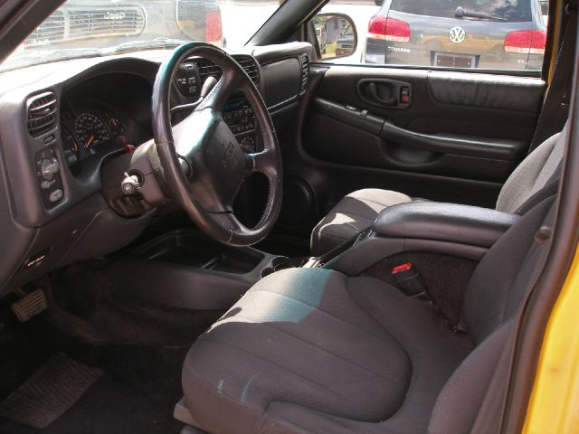 2003 GMC Sonoma 4dr Sdn LS 3.0L Auto