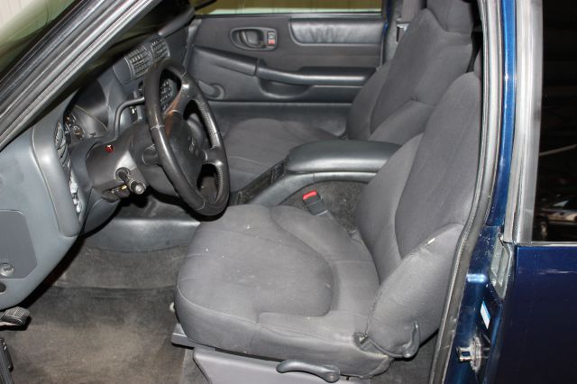 2003 GMC Sonoma 6 Speed Quattro