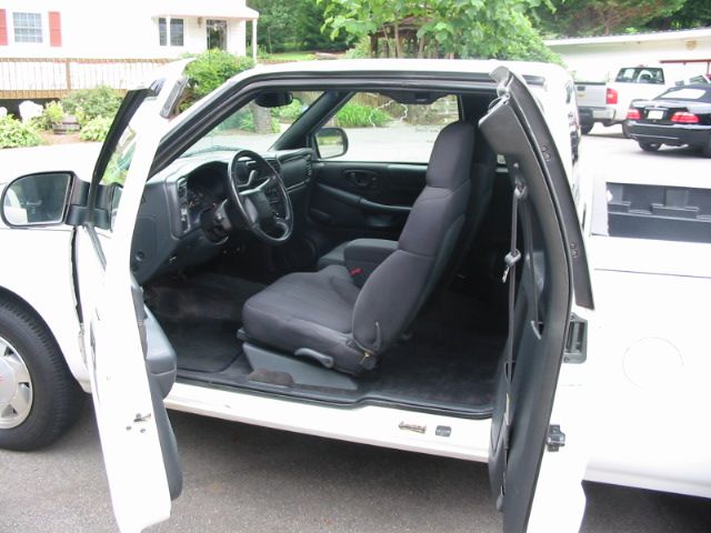 2003 GMC Sonoma 6 Speed Quattro