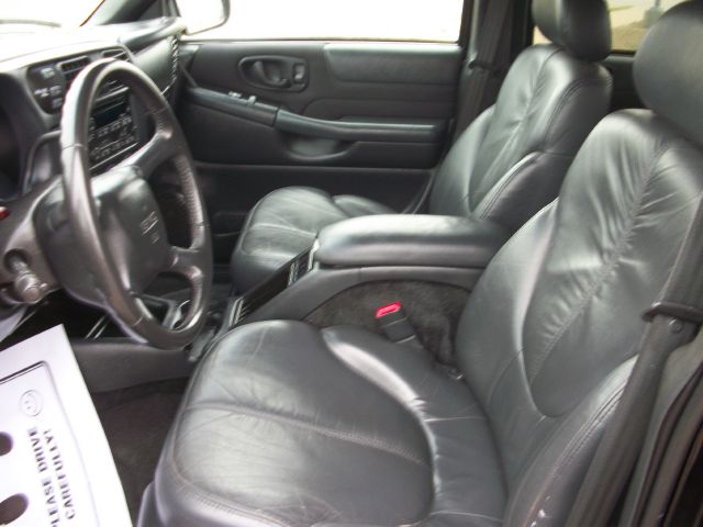 2003 GMC Sonoma 4dr Sdn LS 3.0L Auto