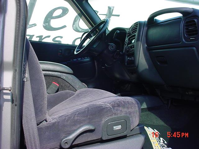 2004 GMC Sonoma 4X4 Sunroof, Leather