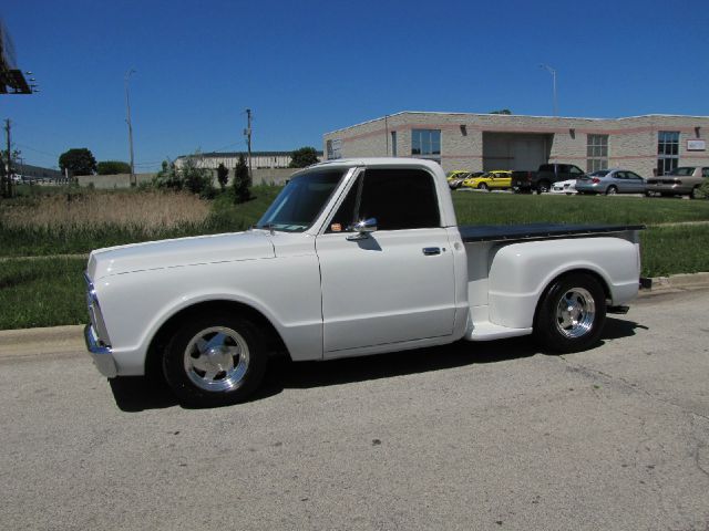 1970 GMC Stepside 1-2 Ton Pickup Unknown