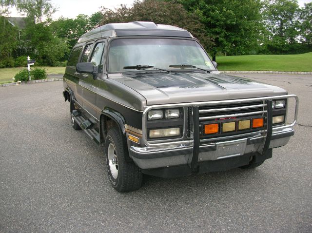1990 GMC Suburban Xeking Cab