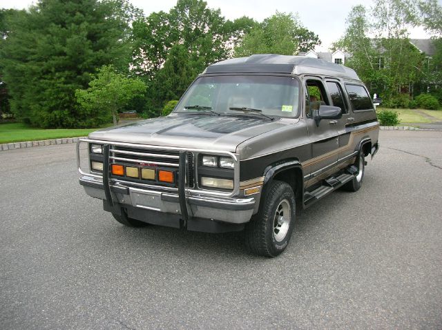 1990 GMC Suburban Xeking Cab