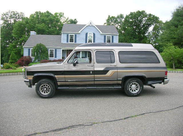 1990 GMC Suburban Xeking Cab
